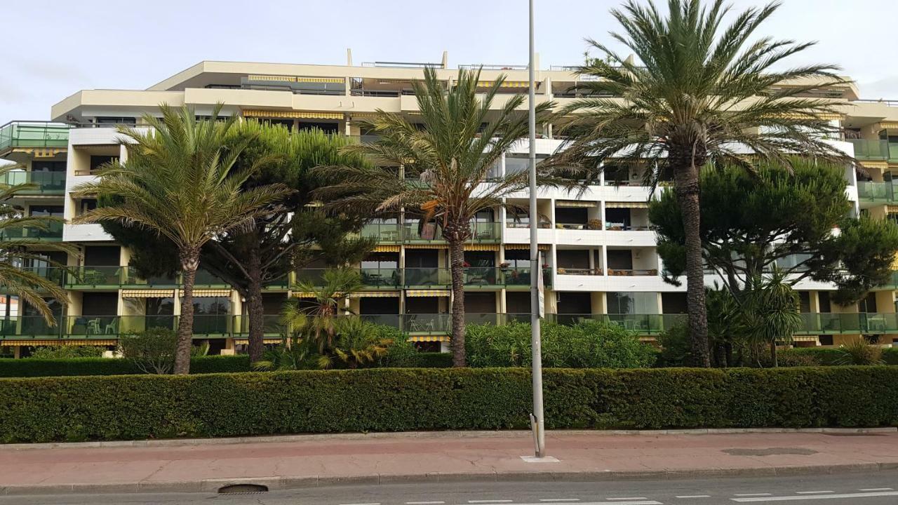 T2 Rez De Jardin Front De Mer Cannes Exterior foto